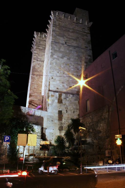 Domomea Hotel Quartu Sant'Elena Bagian luar foto