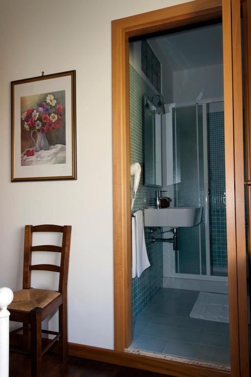 Domomea Hotel Quartu Sant'Elena Ruang foto