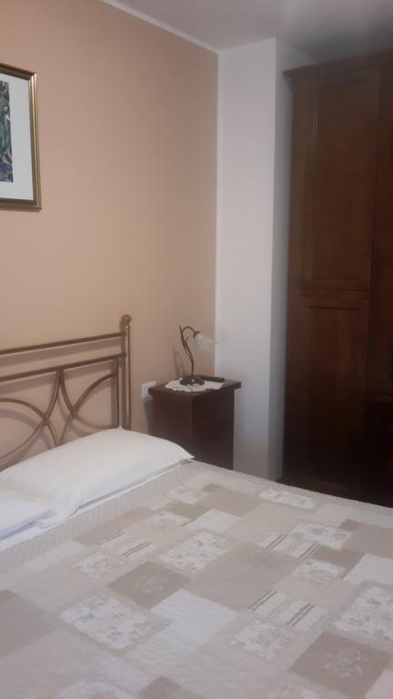 Domomea Hotel Quartu Sant'Elena Bagian luar foto
